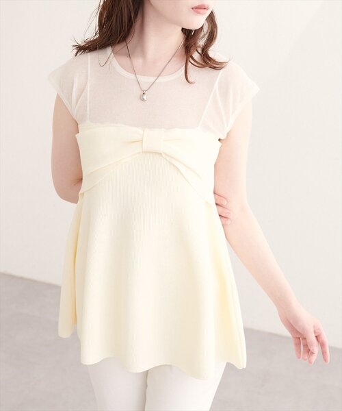 natural couture(ナチュラルクチュール)の「フロントリボンペプラムニット(キャミソール・レディース・ブラック/アイボリー/ラベンダー/ベージュ・FREE)」の2枚目の写真