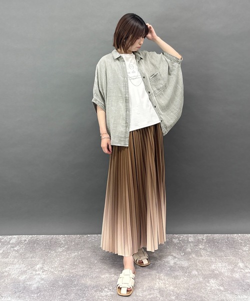 NICOLE white(ニコルホワイト)の「シアーデニムオーバー半袖シャツ(シャツ/ブラウス・レディース・ネイビー/ライトグレー/ブルー・FREE)」の11枚目の写真