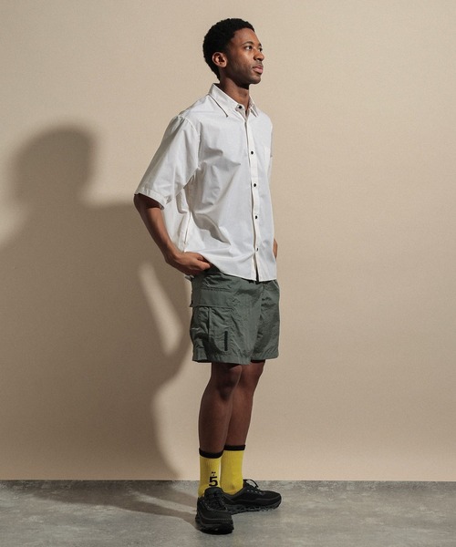 NUMERALS(ヌメラルズ)の「TYPEWRITER SHORT SLEEVED BIG SHIRT / NUMERALS(シャツ/ブラウス・メンズ・ブルー/ホワイト/ブラック・LARGE/MEDIUM)」の7枚目の写真
