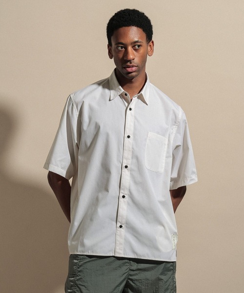 NUMERALS(ヌメラルズ)の「TYPEWRITER SHORT SLEEVED BIG SHIRT / NUMERALS(シャツ/ブラウス・メンズ・ブルー/ホワイト/ブラック・LARGE/MEDIUM)」の9枚目の写真