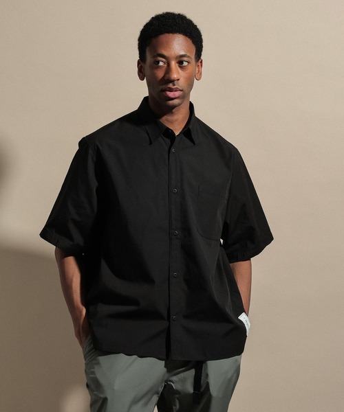 NUMERALS(ヌメラルズ)の「TYPEWRITER SHORT SLEEVED BIG SHIRT / NUMERALS(シャツ/ブラウス・メンズ・ブルー/ホワイト/ブラック・LARGE/MEDIUM)」の15枚目の写真