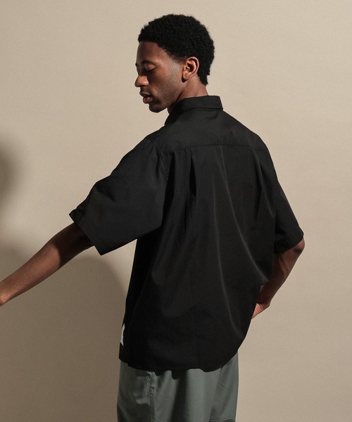 NUMERALS(ヌメラルズ)の「TYPEWRITER SHORT SLEEVED BIG SHIRT / NUMERALS(シャツ/ブラウス・メンズ・ブルー/ホワイト/ブラック・LARGE/MEDIUM)」の16枚目の写真