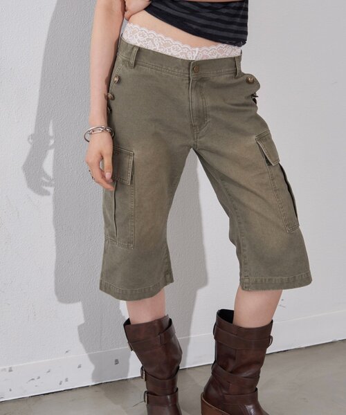 WHO'S WHO gallery(フーズフーギャラリー)の「硫化ツイルカーゴミディパンツ(その他パンツ・レディース・カーキ/グレー/サックスブルー・FREE)」の2枚目の写真