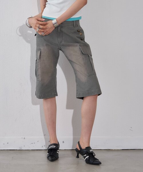 WHO'S WHO gallery(フーズフーギャラリー)の「硫化ツイルカーゴミディパンツ(その他パンツ・レディース・カーキ/グレー/サックスブルー・FREE)」の8枚目の写真