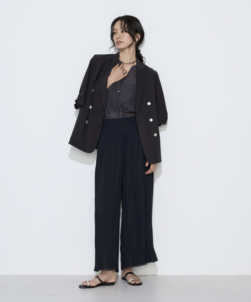 K.T KIYOKO TAKASE(キヨコタカセ)の「〔 TALLサイズ 〕 カッセン×シフォン リバーシブル プリーツパンツ(その他パンツ・レディース・ブラック系その他/ネイビー・15号)」の5枚目の写真