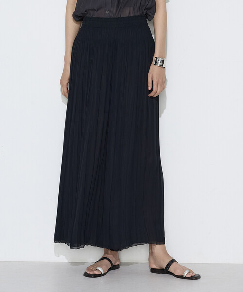 K.T KIYOKO TAKASE(キヨコタカセ)の「〔 TALLサイズ 〕 カッセン×シフォン リバーシブル プリーツパンツ(その他パンツ・レディース・ブラック系その他/ネイビー・15号)」の9枚目の写真