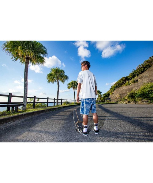 Quiksilver(クイックシルバー)の「QUIKSILVER メンズ/ユニセックス MERCURY PAISLEY SLEEVE ST 半袖Tシャツ ペイズリー柄 ルーズフィット<MERCURY COLLECTION>【2026年夏モデル】(Tシャツ/カットソー・メンズ・ホワイト/インディゴブルー・X-LARGE/LARGE/MEDIUM/SMALL)」の6枚目の写真