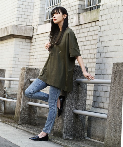 zootie（ズーティー）の「汗しみない Tシャツ［ビッグTEE］（Tシャツ/カットソー・レディース・ダークカーキ/ライトカーキ/ブラック/ラベンダー/イエロー系その他・M-L）」の14枚目の写真