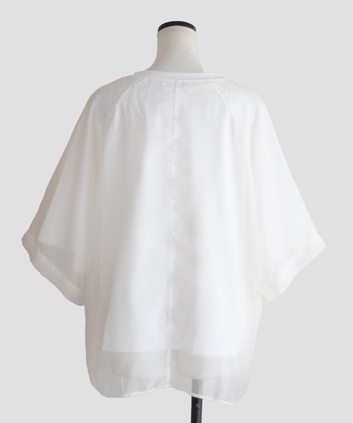 Marient（マリエント）の「[冷感]オーガンジーレイヤードハーフスリーブトップス（Tシャツ/カットソー・レディース・ブラック/ホワイト・FREE）」の4枚目の写真