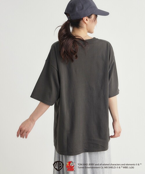 Right-on(ライトオン)の「◆【トムとジェリー】プリントTシャツ(Tシャツ/カットソー・メンズ・ブラック系/ホワイト系1/ブルー系5/チャコール・06/03/04/05)」の20枚目の写真