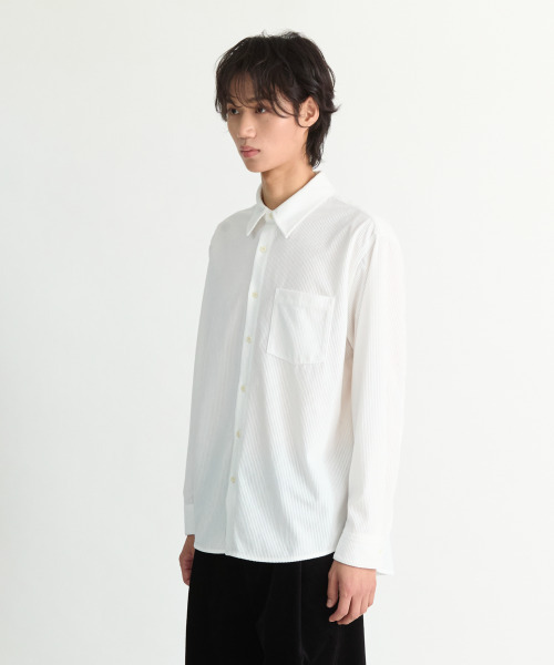 NONBLANK(ノンブランク)の「エッセンシャルコーデュロイシャツ_ホワイト(シャツ/ブラウス・メンズ・ホワイト・MEDIUM/LARGE/X-LARGE)」の5枚目の写真