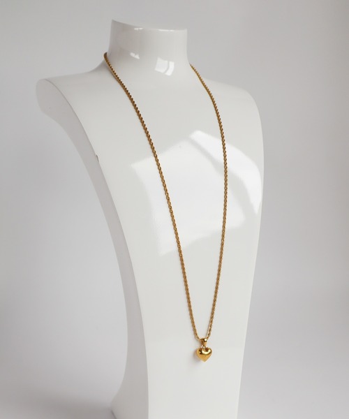 TUWAKRIM(トゥワクリム)の「【TUWAKRIM】Heart Necklace(ネックレス・レディース・ゴールド・MEDIUM)」の4枚目の写真