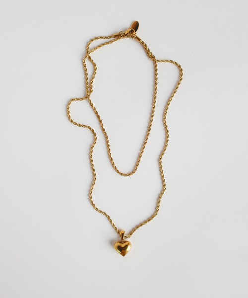 TUWAKRIM(トゥワクリム)の「【TUWAKRIM】Heart Necklace(ネックレス・レディース・ゴールド・MEDIUM)」の8枚目の写真