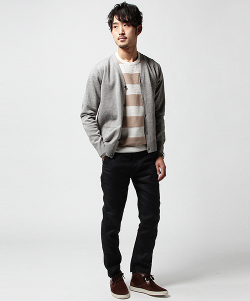 BEAMS（ビームス）の「BEAMS / ベーシックカーディガン（カーディガン/ボレロ・メンズ・ブラック系その他/チャコールグレー/ベージュ/ネイビー・MEDIUM/LARGE/SMALL）」の15枚目の写真