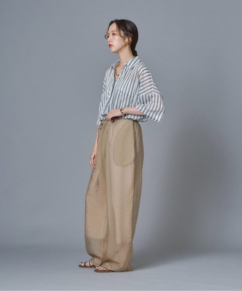 terrace(テラス)の「シースルーフロントギャザーパンツ(その他パンツ・レディース・グレイッシュベージュ/ブラック/ブラウン/ブルー・FREE)」の13枚目の写真