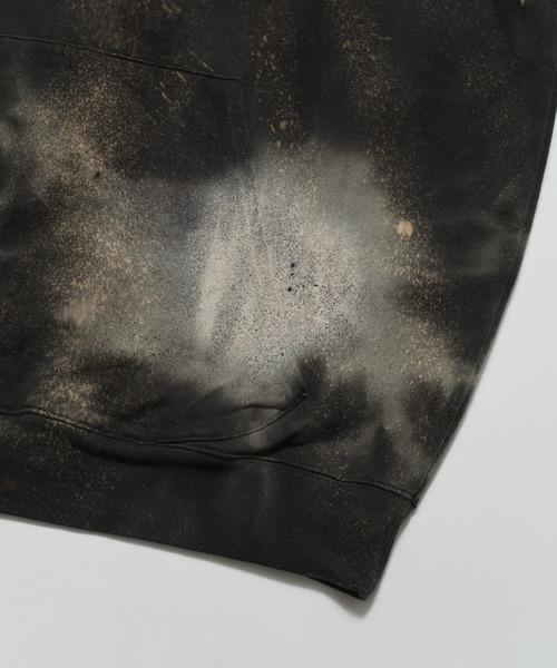 bal(バル)の「LOGO TIE DYE HOODIE by YUKIDYE(パーカー・メンズ・ブラック・3/2/1/0)」の5枚目の写真