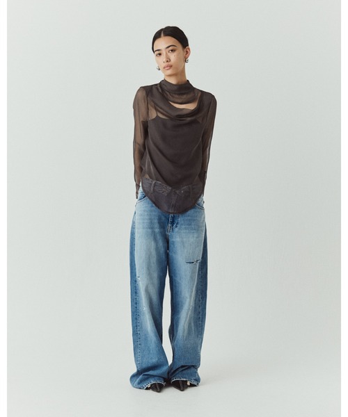 kiehtova（キエトヴァ）の「【kiehtova】FLUID SHEER MOCKNECK TOPS/フルイドシアーモックネックトップス（Tシャツ/カットソー・レディース・ブラウン/グレー/ブラック・FREE）」の19枚目の写真