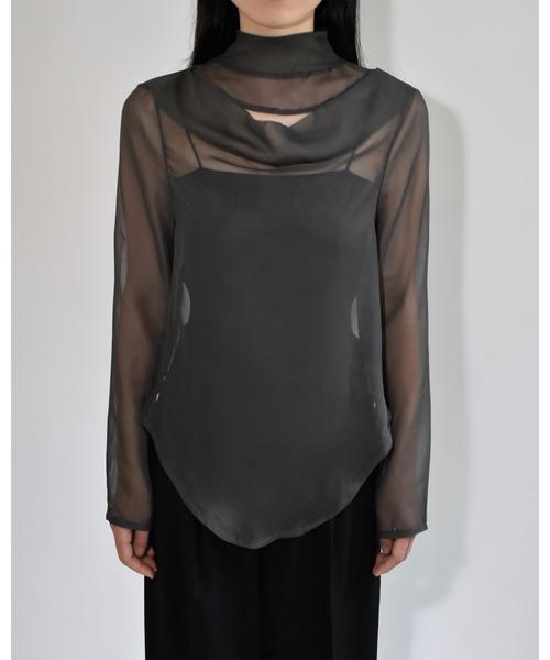 kiehtova（キエトヴァ）の「【kiehtova】FLUID SHEER MOCKNECK TOPS/フルイドシアーモックネックトップス（Tシャツ/カットソー・レディース・ブラウン/グレー/ブラック・FREE）」の21枚目の写真