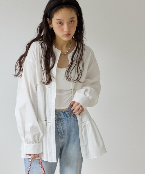 DISCOAT(ディスコート)の「【Noka】ハシゴレースティアードブラウス《WEB限定》(シャツ/ブラウス・レディース・ブラック/ベージュ/オフホワイト・FREE)」の2枚目の写真