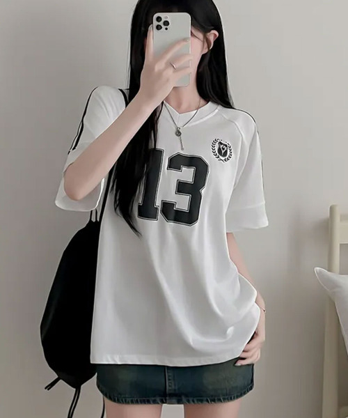 VIVID LADY(ビビッドレディー)の「ナンバリング Vネック 半袖Tシャツ(Tシャツ/カットソー・レディース・グレー/ネイビー/ホワイト・FREE)」の17枚目の写真