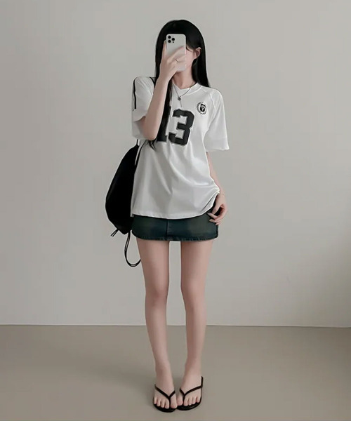 VIVID LADY(ビビッドレディー)の「ナンバリング Vネック 半袖Tシャツ(Tシャツ/カットソー・レディース・グレー/ネイビー/ホワイト・FREE)」の11枚目の写真