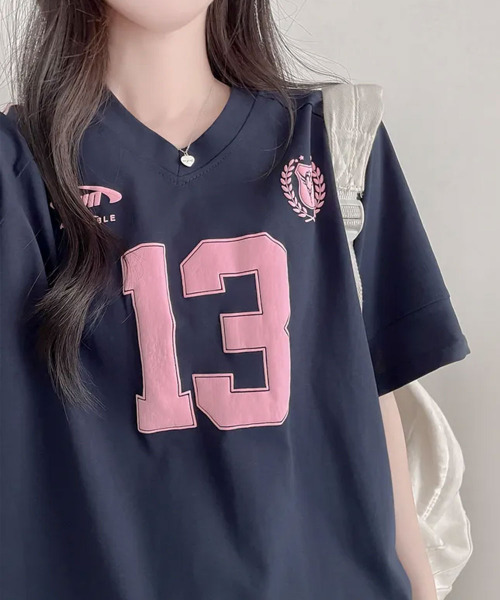 VIVID LADY(ビビッドレディー)の「ナンバリング Vネック 半袖Tシャツ(Tシャツ/カットソー・レディース・グレー/ネイビー/ホワイト・FREE)」の14枚目の写真