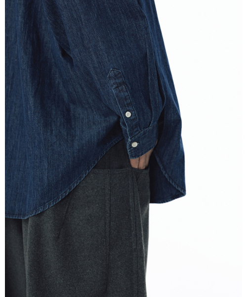 ANGLAN(アングラン)の「Double Button Denim Shirt - Indigo(シャツ/ブラウス・メンズ・その他・ONE SIZE)」の8枚目の写真