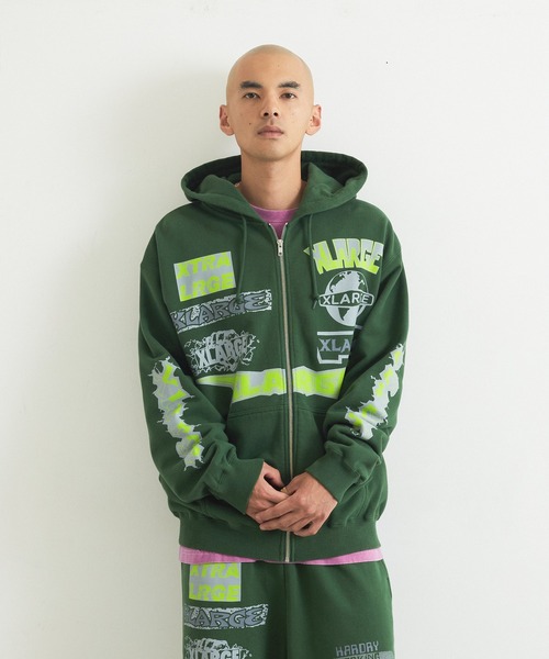 XLARGE(エクストララージ)の「MULTI LOGO ZIP HOODED SWEATSHIRT(パーカー・メンズ・アッシュ/グリーン/ネイビー/ブラック・S/M/L/XL)」の4枚目の写真