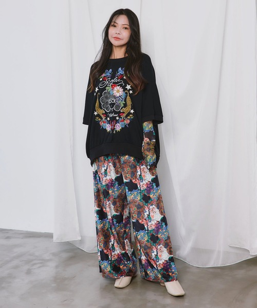 ScoLar(スカラー)の「163610:三柄展開 総柄ベロアパンツ(デニムパンツ・レディース・ベージュ/ブラウン/ブラック・M)」の4枚目の写真