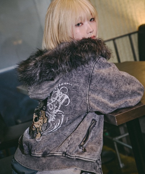 GALFY(ガルフィー)の「GALFY/ガルフィー/ギラツキ☆FUR PK(パーカー・メンズ・グレー/ブラック/ピンク・S/XL/L)」の2枚目の写真