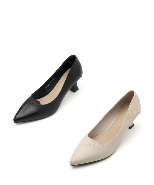 SPUR(シュプール)の「ロクサンラインカットコンフォートパンプス ミドルパンプスヒール7cm -WA9020 (2カラー)(パンプス・レディース・アイボリー/ブラック・22.5cm/25cm/24.5cm/24cm/23.5cm/23cm)」の6枚目の写真