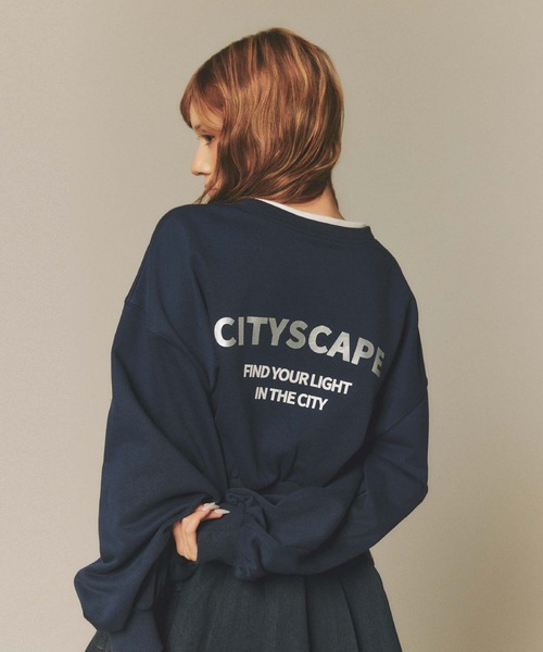 Amly City(アンリーシティ)の「バックプリントショートスウェット(スウェット・レディース・グレー/ネイビー/ブラウン・FREE)」の9枚目の写真