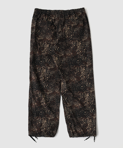 JOURNAL STANDARD(ジャーナルスタンダード)の「NOMARHYTHM / ノーマリズム Leopard Double Knee Pants(その他パンツ・メンズ・ブラウン・4/3)」の2枚目の写真