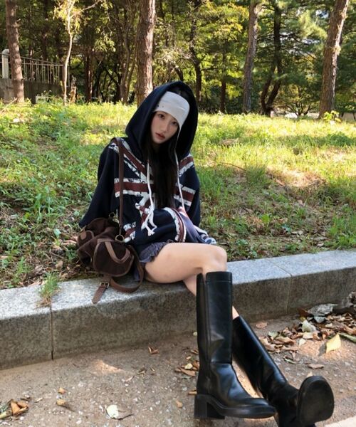 IDWS(アイドンワナセル)の「UNION クロップドジップアップパーカー ネイビー(パーカー・レディース・その他・1/2)」の11枚目の写真
