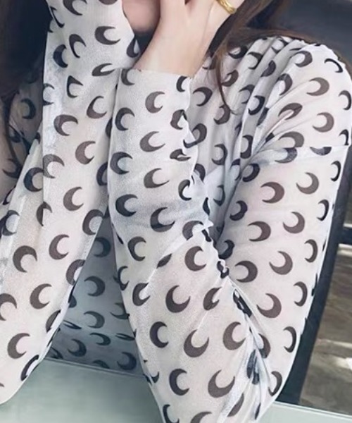 ampm(エーエムピーエム)の「シアートップス 月柄 ムーン柄 メッシュトップス シースルー チュールトップス(Tシャツ/カットソー・レディース・ホワイト/ブラック・FREE)」の19枚目の写真