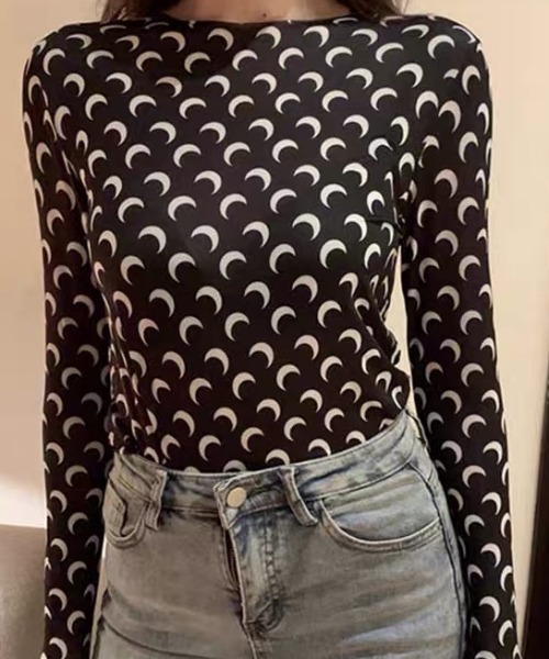 ampm(エーエムピーエム)の「シアートップス 月柄 ムーン柄 メッシュトップス シースルー チュールトップス(Tシャツ/カットソー・レディース・ホワイト/ブラック・FREE)」の5枚目の写真