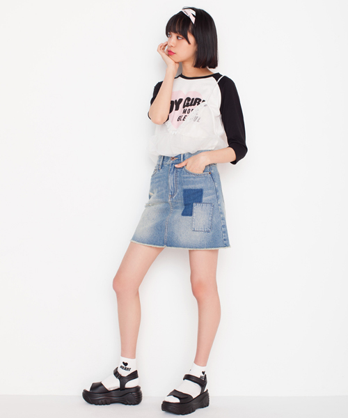 WEGO（ウィゴー）の「WEGO/ランジェリーレイヤードラグランTシャツ（Tシャツ/カットソー・レディース・ブラック/ホワイト・FREE）」の13枚目の写真