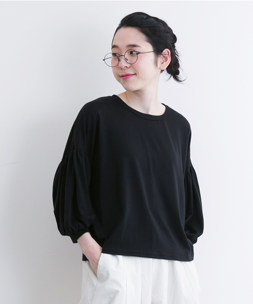 MERLOT（メルロー）の「パフ袖トップス　4660（Tシャツ/カットソー・レディース・イエロー/ピンク/ブラック/オフホワイト・FREE）」の2枚目の写真