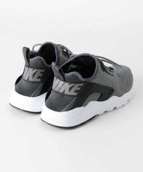 NIKE（ナイキ）の「＜NIKE（ナイキ）＞ウィメンズ AIR HURACHE RUN ULTRA エアハラチラン スニーカー ◆（スニーカー・レディース・ブラック/ホワイト/グレー・25cm/25.5cm/24.5cm/24cm/23.5cm）」の4枚目の写真