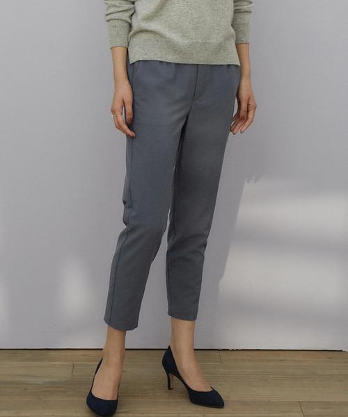 green label relaxing（グリーンレーベルリラクシング）の「KC スリムテーパード パンツ ◆（その他パンツ・レディース・ライトグレー/ブラック/ネイビー・40/38/36）」の3枚目の写真