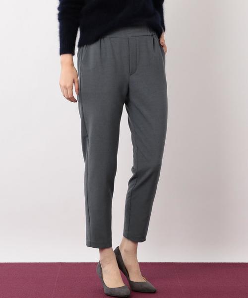 green label relaxing（グリーンレーベルリラクシング）の「KC スリムテーパード パンツ ◆（その他パンツ・レディース・ライトグレー/ブラック/ネイビー・40/38/36）」の10枚目の写真