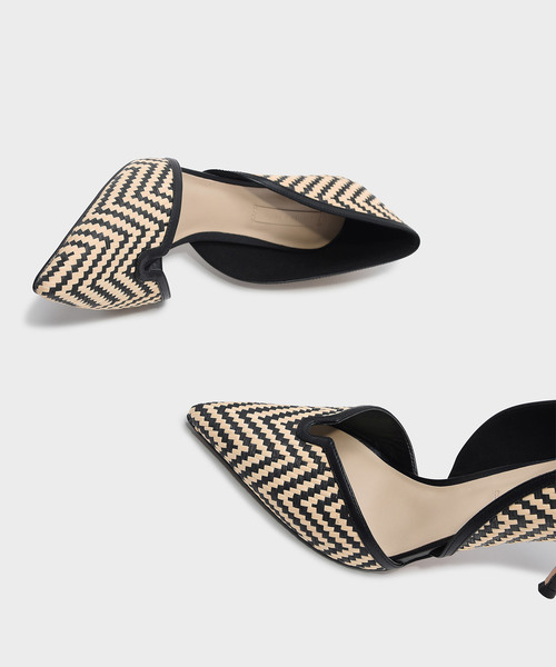 CHARLES & KEITH（チャールズ & キース）の「ポインテッドオルセースティレット / POINTED D'ORSAY STILETTOS（パンプス・レディース・ベージュ/ピンク/マスタード・22.5cm/23.5cm/23cm/24.5cm/25.5cm/25cm）」の6枚目の写真
