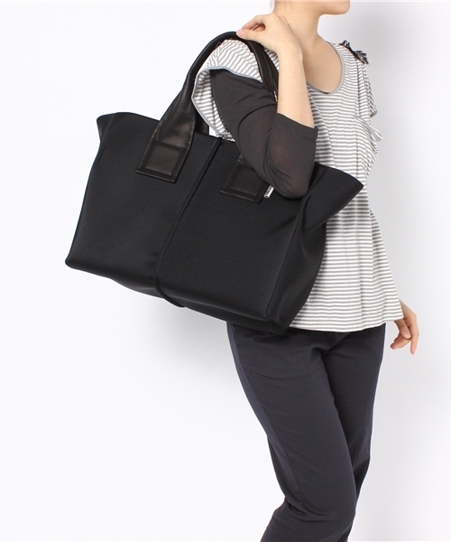 PAPILLONNER（パピヨネ）の「【Kawa-Kawa（カワカワ）】WET L（トートバッグ・レディース・ブラック・FREE）」の7枚目の写真