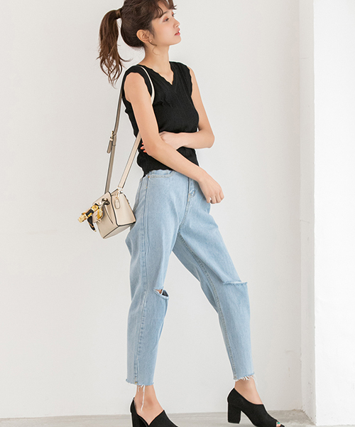 fifth(フィフス)の「カットオフダメージデザインデニム(デニムパンツ・レディース・ブルー/サックスブルー・SMALL/MEDIUM)」の7枚目の写真