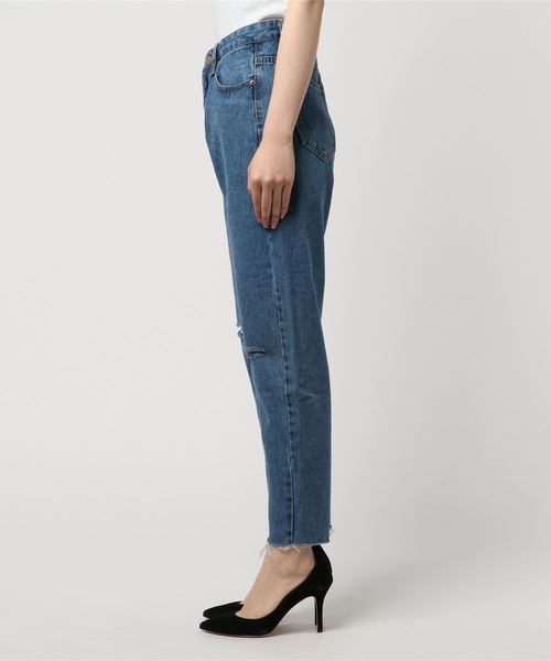 fifth(フィフス)の「カットオフダメージデザインデニム(デニムパンツ・レディース・ブルー/サックスブルー・SMALL/MEDIUM)」の4枚目の写真