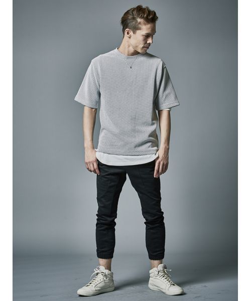 REGIEVO（レジエボ）の「【REGIEVO】ボックス型ビッグシルエット半袖ニットソーTシャツ ユニセックス（Tシャツ/カットソー・メンズ・ブラック/ライトグレー・LARGE/MEDIUM/SMALL）」の3枚目の写真