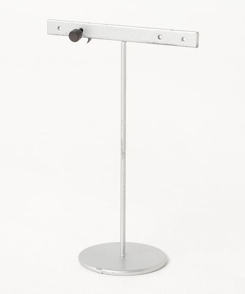 ANCHOR(アンカー)の「月 ピアス ムーン(ピアス(片耳用)・メンズ・ブラック/ゴールド/シルバー・FREE)」の4枚目の写真