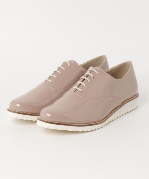 neue marche(ノイエマルシェ)の「エナメルレースアップシューズ/912(ドレスシューズ)」|ベージュ