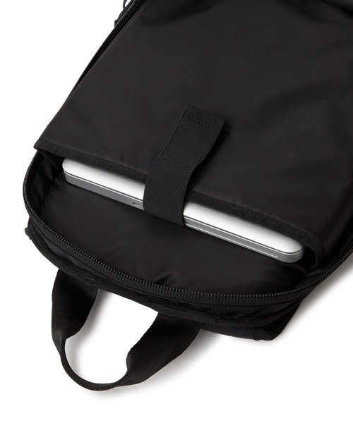 NEW ERA(ニューエラ)の「ニューエラ リュック 31L スポーツパック NEW ERA(バックパック/リュック・メンズ・ブラック/ブラック系その他/グレー系その他/ブラック系その他2/グレー・FREE)」の20枚目の写真