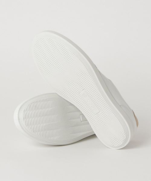 ECCO（エコー）の「ECCO LEISURE（スリッポン・レディース・ホワイト・38/36/37/39/35）」の3枚目の写真